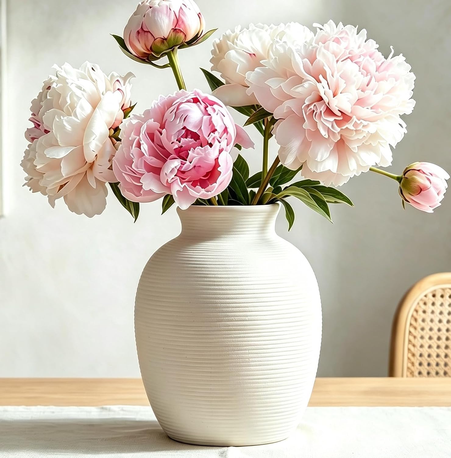 Waterproof White Ceramic Flower Vase
